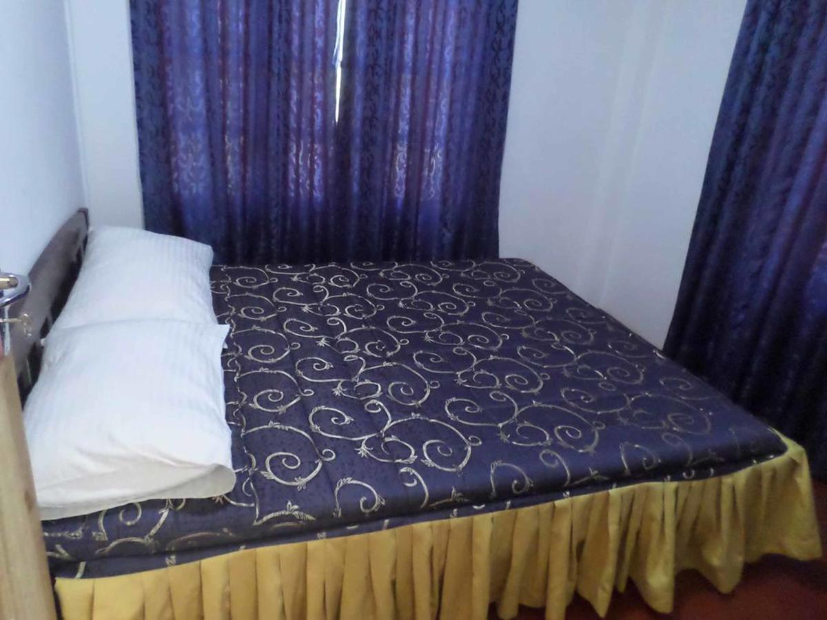 The Train View Bed & Breakfast Нувара Елия Екстериор снимка